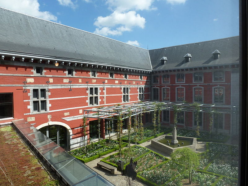 File:LIEGE Palais Curtius - actuel Musée Curtius quai de Maestricht 13 (10-2013).JPG