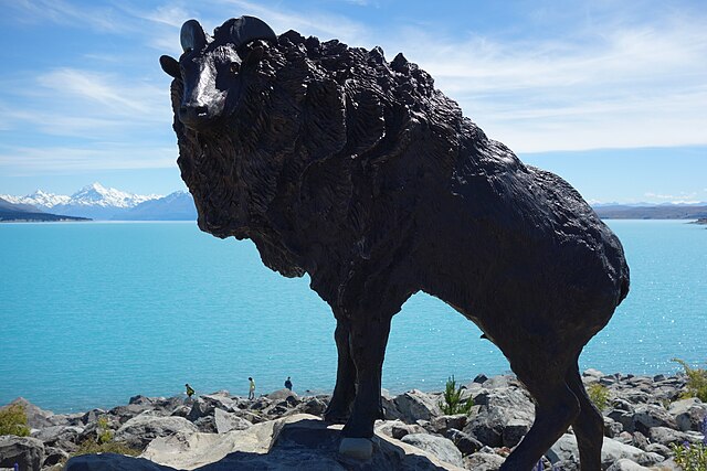 The Himalayan tahr sculpture unveiled in May 2014 at Lake Pukaki by Henrietta, Dowager Duchess of Bedford