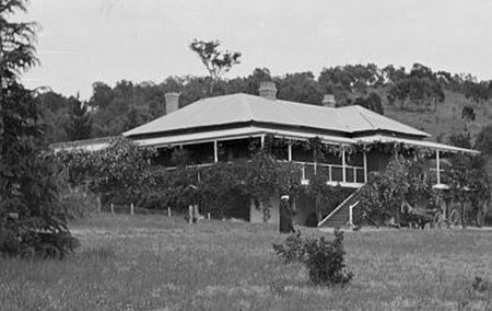Lambrigg, Tharwa, Australian Capital Territory, circa 1900. Lambrigg circa 1900.jpg