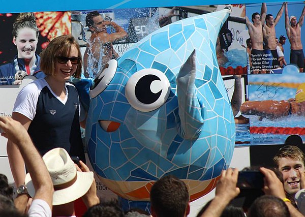 Ledecky (left) at the 2013 FINA World Aquatics Championships in Barcelona