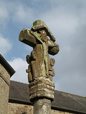 Lieuron croix-face sud.jpg