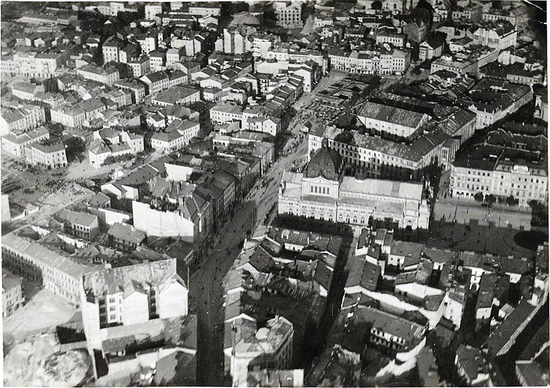 File:Lwow (Lviv). Aerial photo, Jewish quater (01).jpg