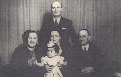 Mahammad Amin Rasulzade with his wife and Ataman family.jpg