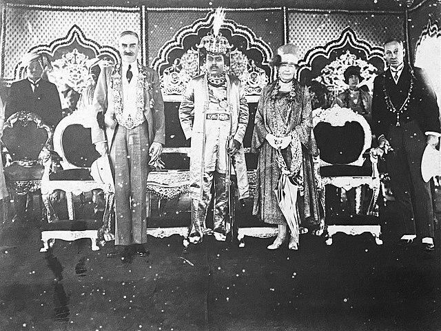 Lord Goschen, Ram Chandra Dev IV, Maharaja of Jeypore and Lady Goschen