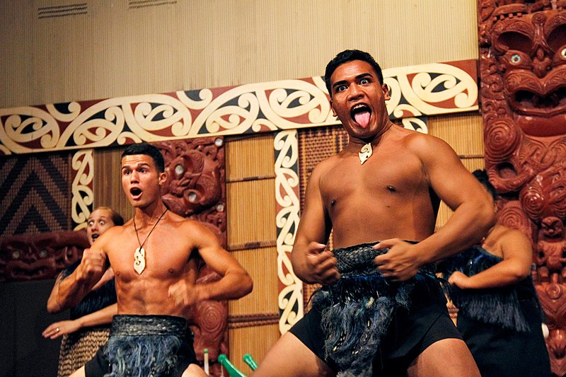 File:Maori dancers performing Haka.jpg