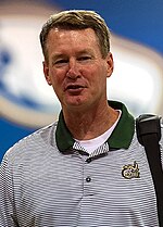 Mark Price was selected 25th overall by the Dallas Mavericks (traded to the Cleveland Cavaliers). Mark Price (cropped).jpg