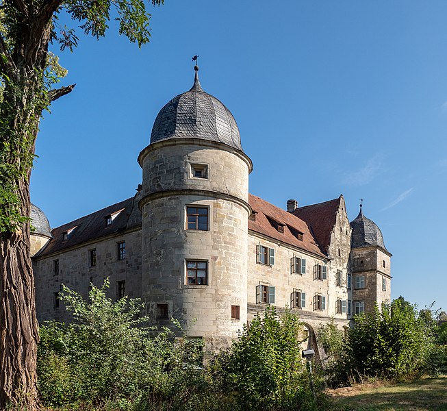 File:Mitwitz Schloss 8231613.jpg