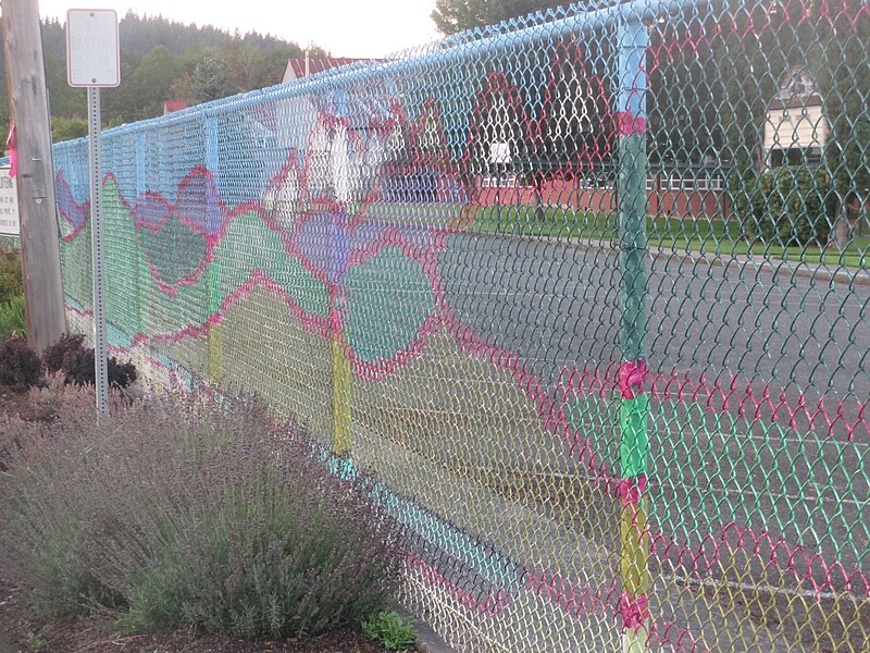 File:Mountain scene painted on chain link fence in Quilcene (15108843419).jpg