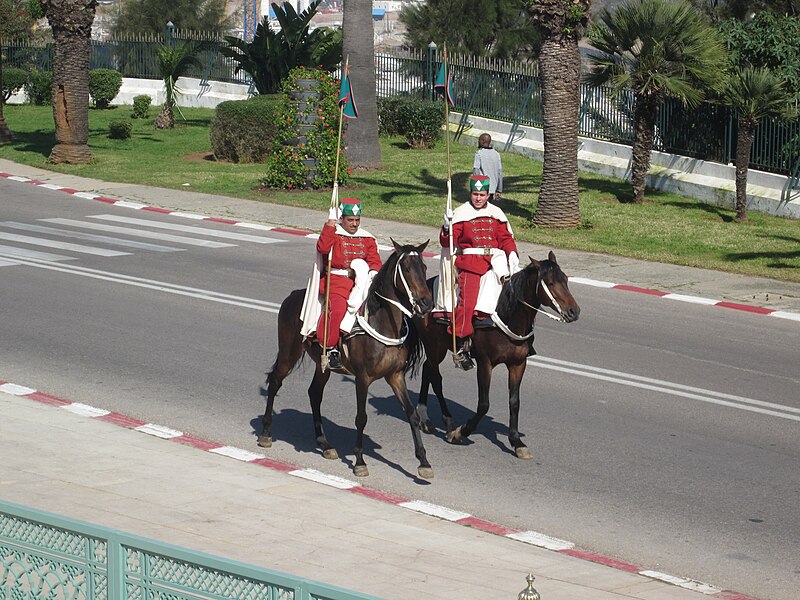 File:Mounted Moroccan Royal Guards.JPG