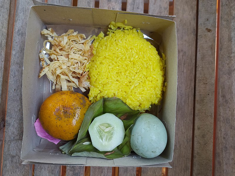 File:Nasi kuning kotak box.jpg