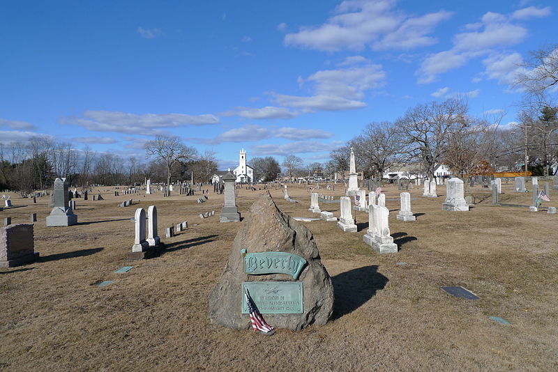 File:Newman Cemetery in East Providence RI 2012.JPG