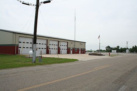 Niantic Illinois Fire Station.jpg