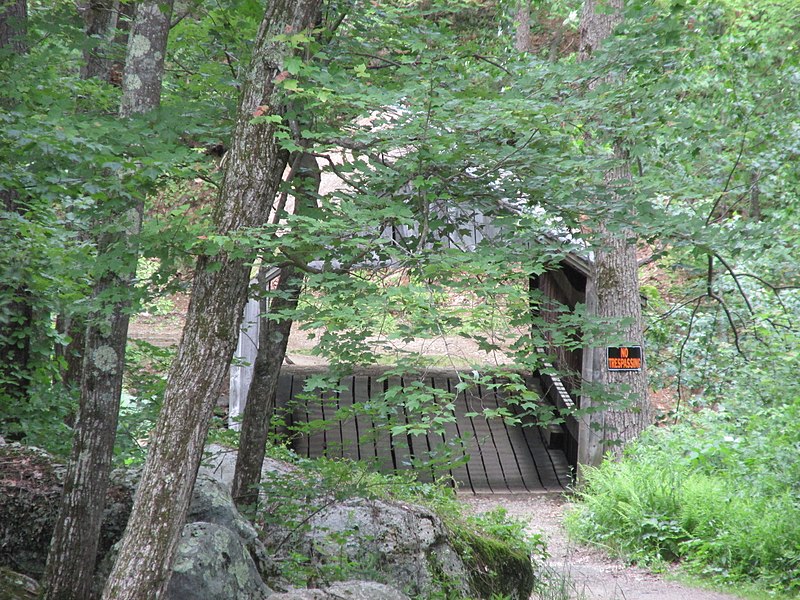 File:Old Ironsides Covered Bridge, North Rutland MA.jpg