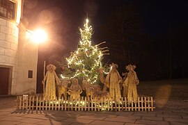 Overview of christmas nativity scene in 2023 at Třebíč castle courtyard in Zámek street in Třebíč, Třebíč District.jpg