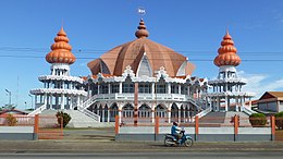 Arya Diwaker: Naam, Geschiedenis, Symboliek van de tempel