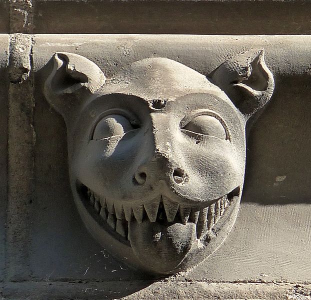 File:P1340231 Angers eglise Trinite FS mascaron rwk.jpg