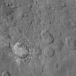 PIA20129-Ceres-mittiPlanet-Dawn-3rdMapOrbit-HAMO-image66-20151014.jpg