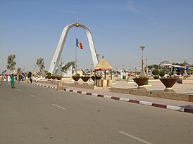 Place de la nation2 (Tchad).jpg