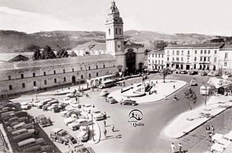 Plaza de Santo Domingo in 1950 (Quito, Ecuador).jpg