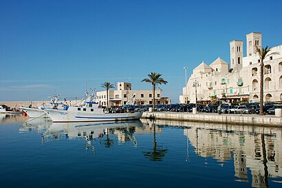 Come arrivare a Molfetta con i mezzi pubblici - Informazioni sul luogo