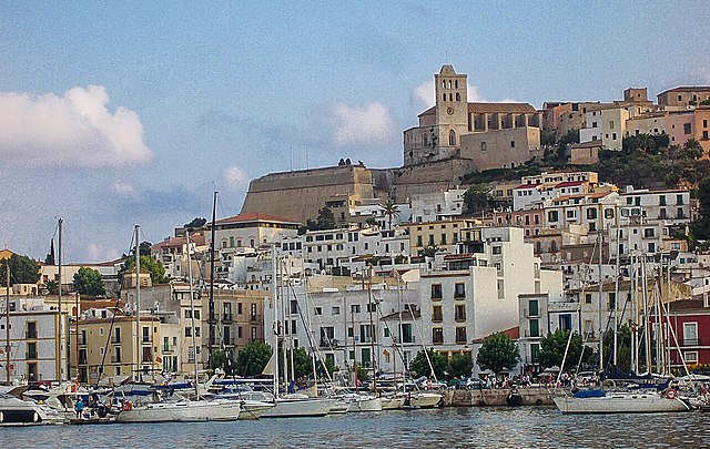 Ibiza (ciudad) - Wikipedia, la enciclopedia libre