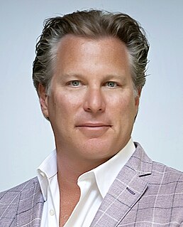 <span class="mw-page-title-main">Ross Levinsohn</span> CEO of Maven, Inc.