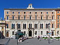 Il Palazzo delle Poste a Piazza di San Silvestro