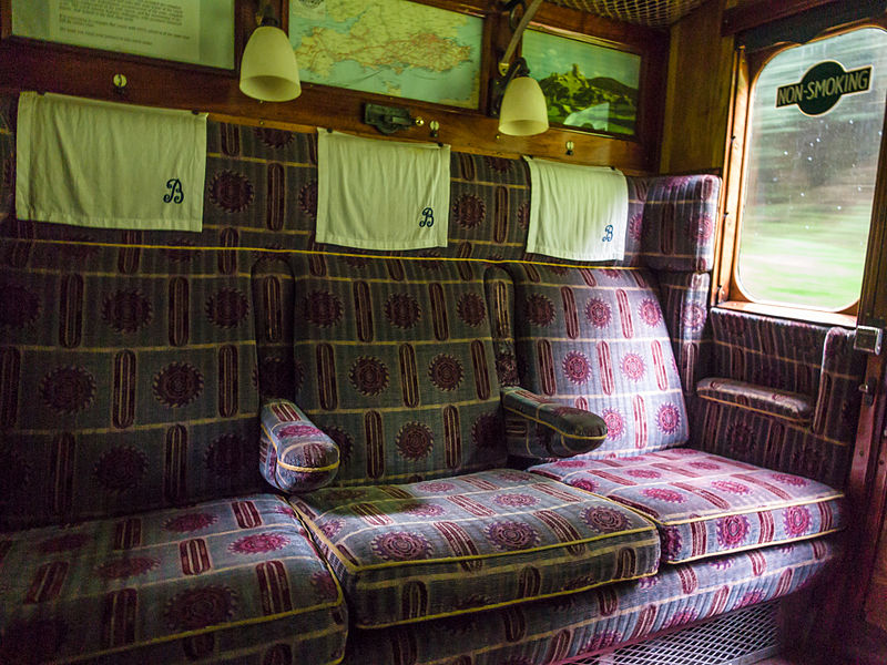 File:SR Maunsell brake composite (first class compartment) (9132016368).jpg