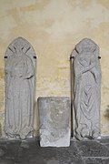 Grabplatten mit Liegefiguren aus dem 15. Jahrhundert