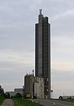 Schapfenmühle mit einem der höchsten Silos der Welt (1985)