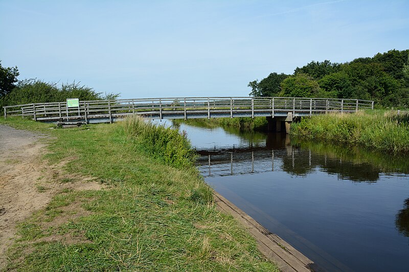 File:Schleswig-Holstein, Rosdorf, Störbrücke NIK 5481.JPG