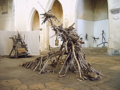Sculpture collective Exposition À Flots perdus en mars 2008 (Arles) (France).