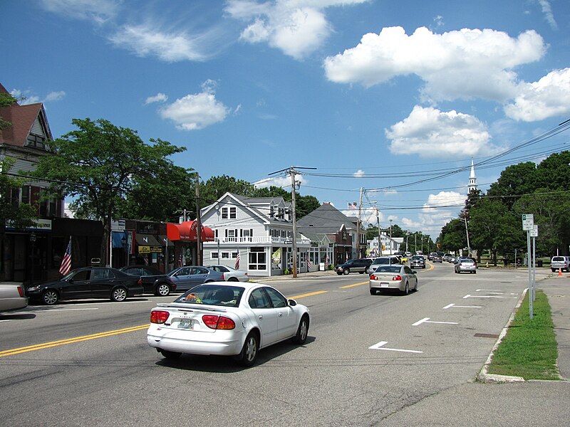 File:South Street, Wrentham MA.jpg