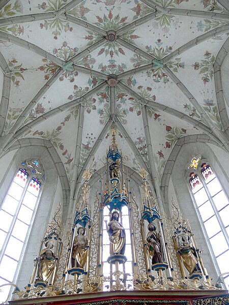 File:St.Wolfgang in Grades - Gewölbe 1.jpg