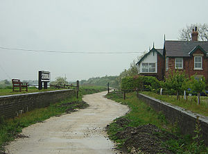 Stixwould-railway-station-by-Alan-Murray-Rust.jpg