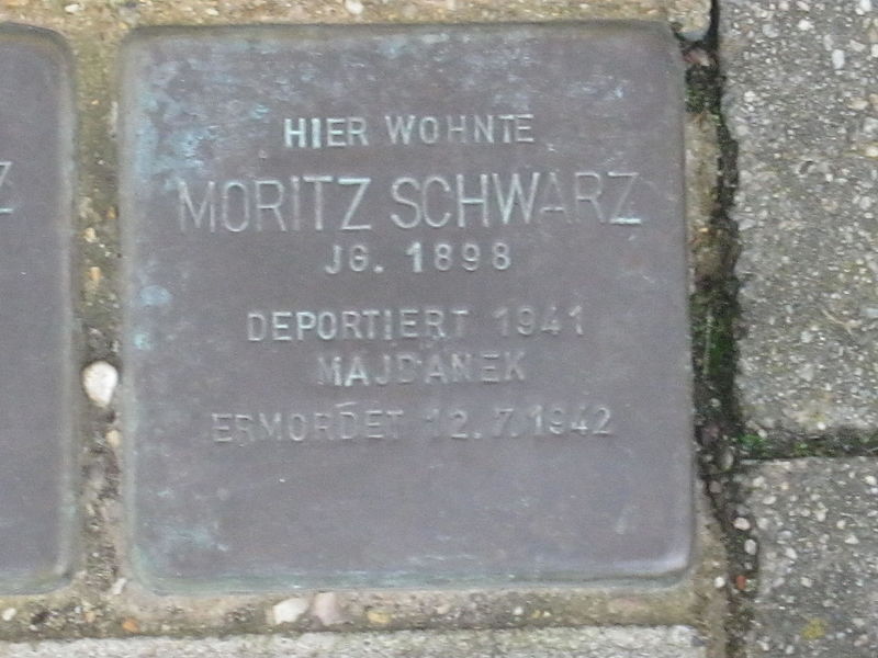 File:Stolperstein Moritz Schwarz.JPG