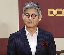 Sung Dong-il in 2019.jpg