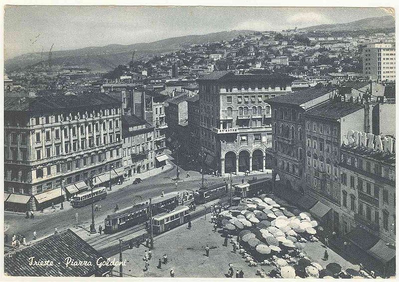 File:TS-Trieste-1953-piazza-Goldoni.jpg