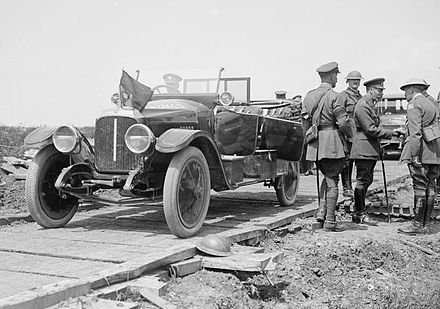 George V Vimy Ridge 11 July 1917 The Royal Visits To the Western Front, 1914-1918 Q5681 (cropped).jpg