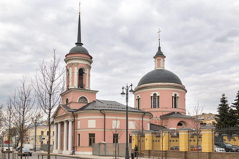 File:Theotokos of Iviron on Vspolye Church 2016-04-19 2609.jpg