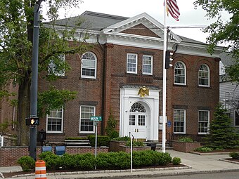 File:Town Hall - Ridgefield, Connecticut.jpg (Quelle: Wikimedia)
