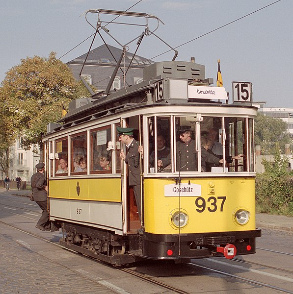 File:Tram-union-937-dresden (cropped 1-1).jpg