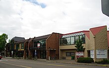 ファイル:Tualatin_Oregon_downtown.JPG