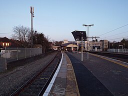 Twyford station bay platform look east