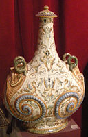 Bottiglia in maiolica del pellegrino, 1560–70