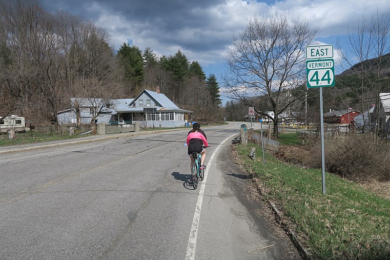 File:VT Route 44 eastbound, West Windsor VT.jpg