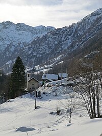 Val Vogna-Sant Antonio di bawah snow.jpg