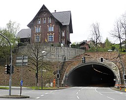 Velbert-Langenberg, Wiemerstr. 12, Ostgiebel über dem Ostende der Altstadtuntertunnelung