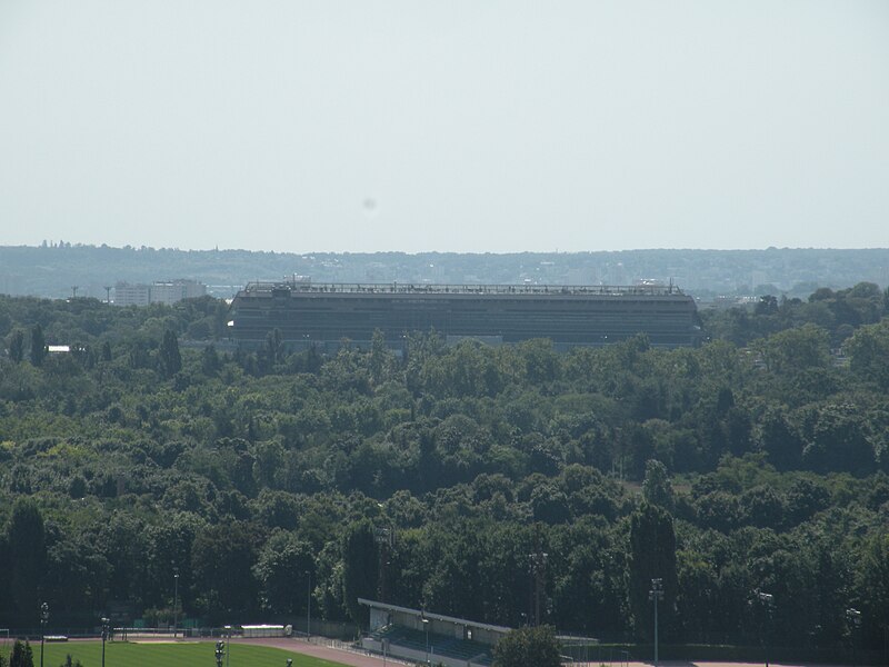 File:Vincennes hippodrome.JPG