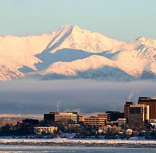 <span class="mw-page-title-main">Vista Peak (Alaska)</span> Mountain in Alaska